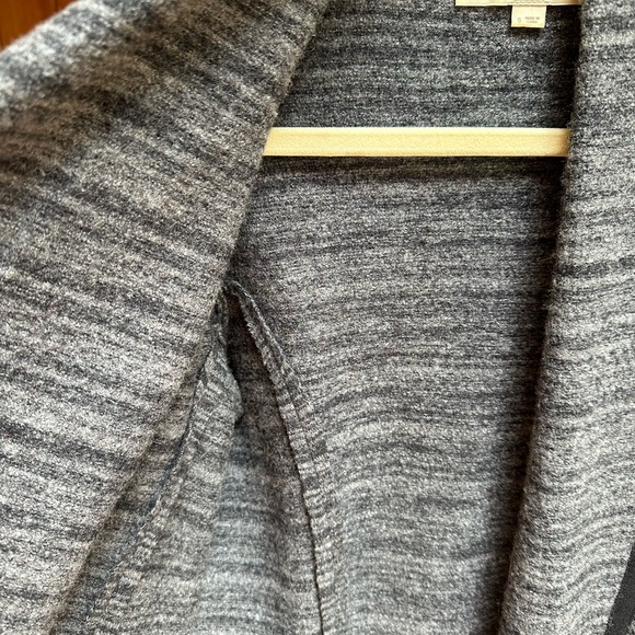 Loft Women’s Merino Wool Blazer Small - Picture 3 of 5